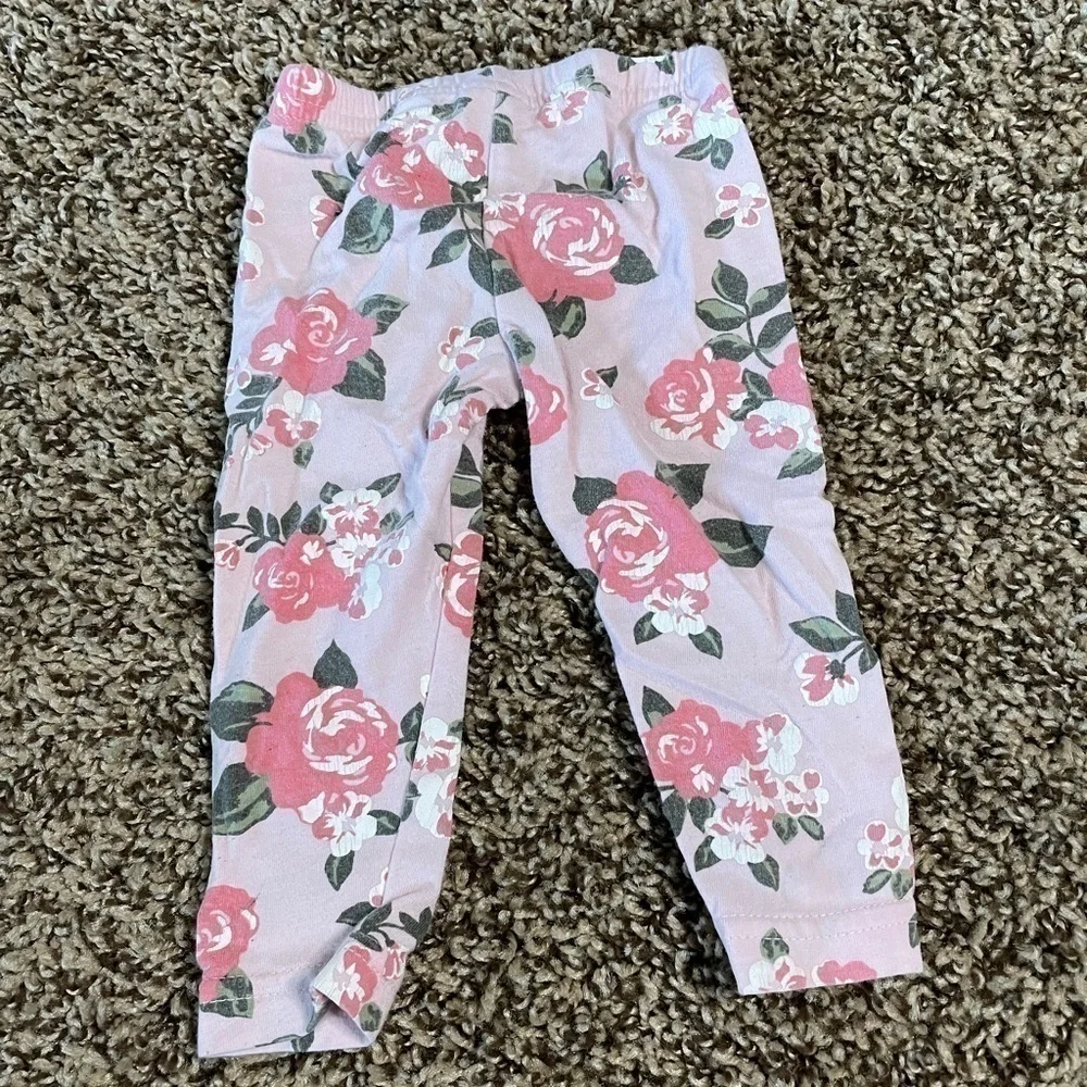 🐶🐶Carters 3 months pink floral pants🐶🐶